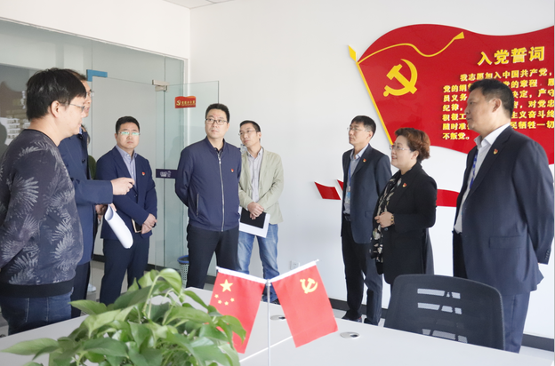 ֣ݶί֯񸱲һ ݰҹ˾ָ